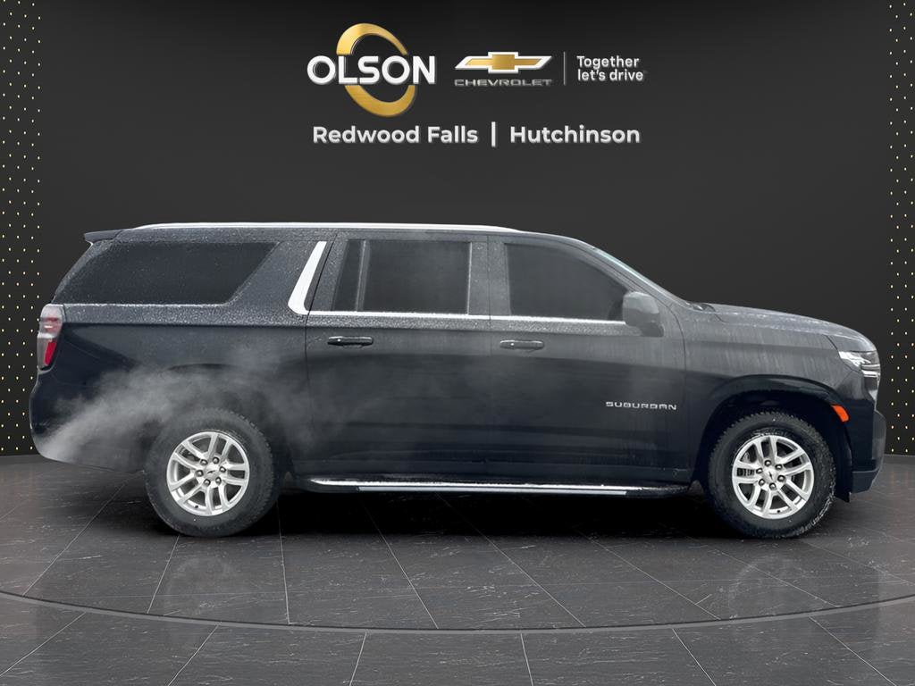 2023 Chevrolet Suburban LT
