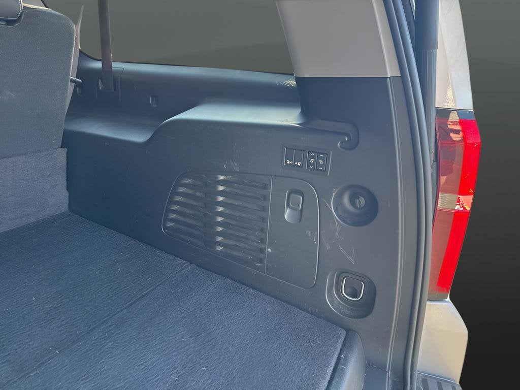 2016 Chevrolet Suburban LTZ