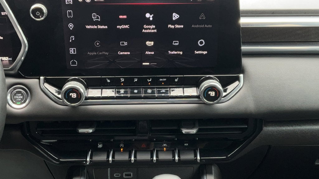 2025 GMC Canyon Elevation