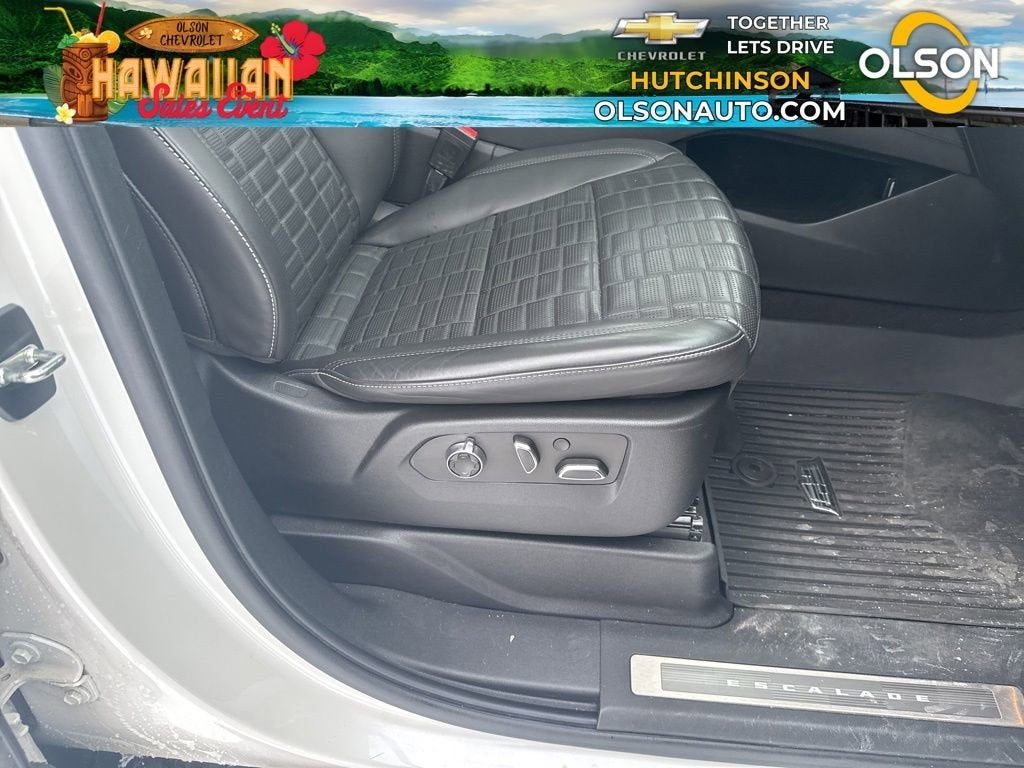 2022 Cadillac Escalade ESV Premium Luxury Platinum