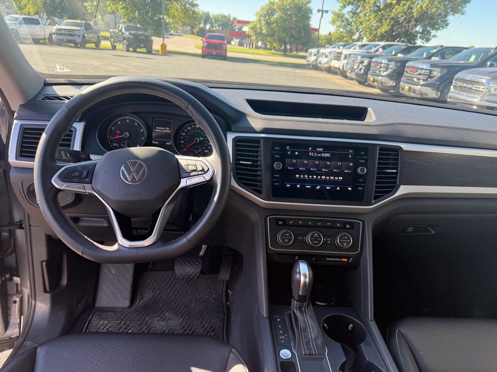 2021 Volkswagen Atlas 3.6L V6 SE w/Technology