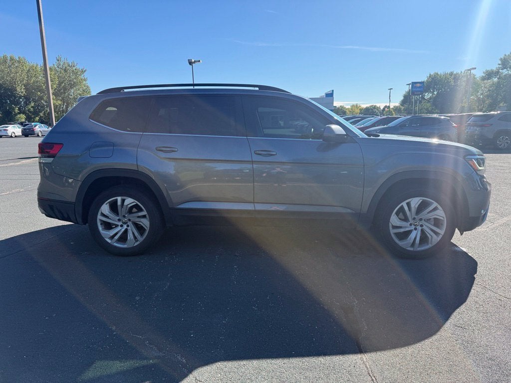 2021 Volkswagen Atlas 3.6L V6 SE w/Technology