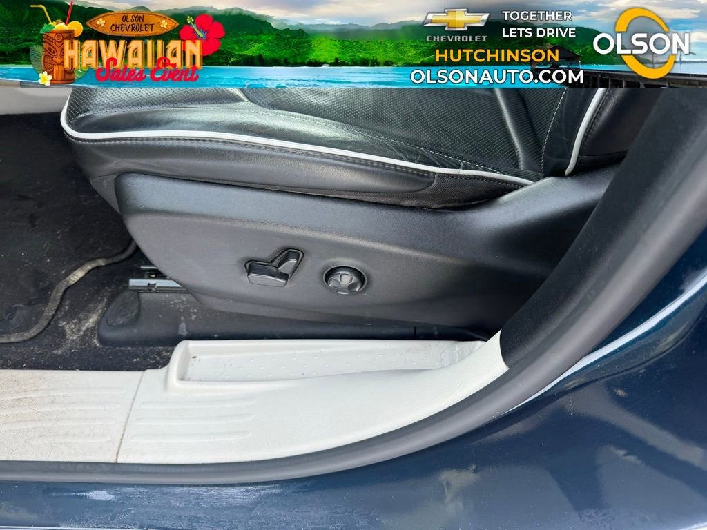 2023 Chrysler Pacifica Hybrid Limited