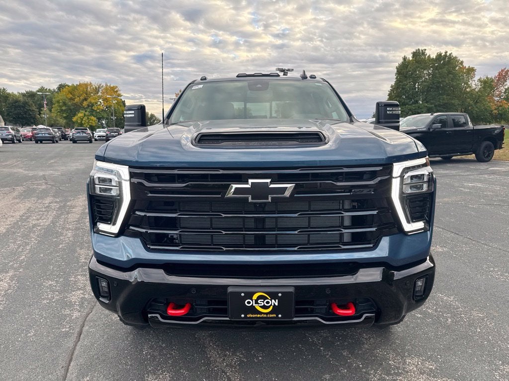2026 Chevrolet Silverado 3500 HD LT - Photo 8
