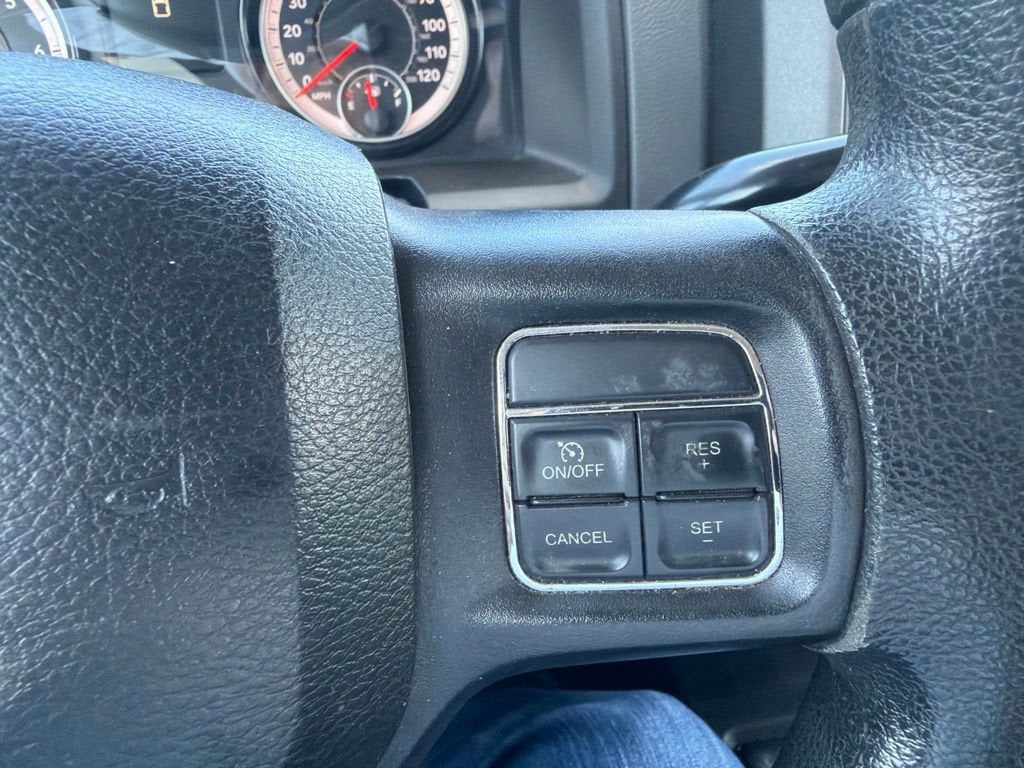 2018 RAM 2500 Tradesman Crew Cab 4x4 6'4" Box