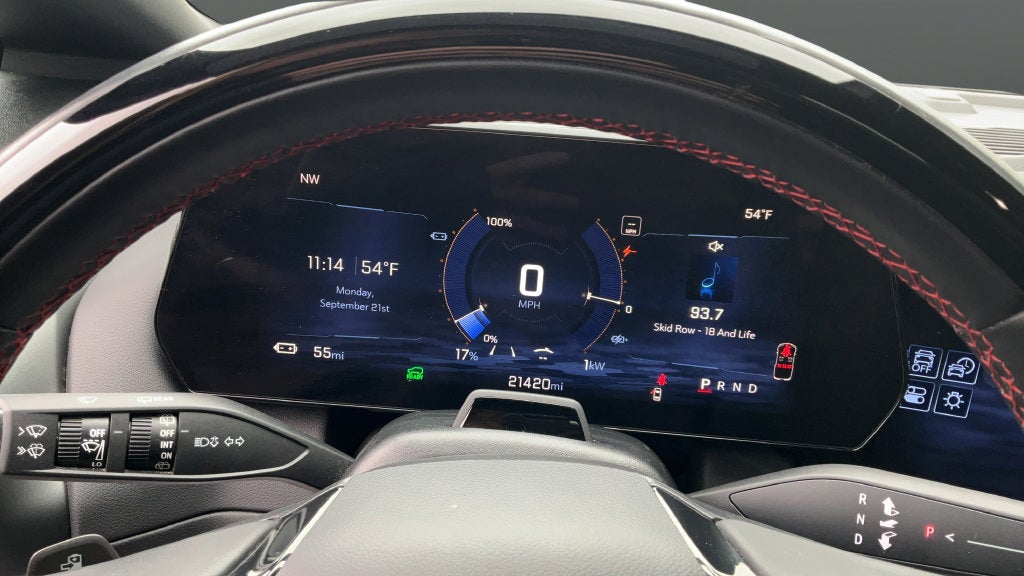 2024 Chevrolet Equinox EV Launch Edition - Photo 18