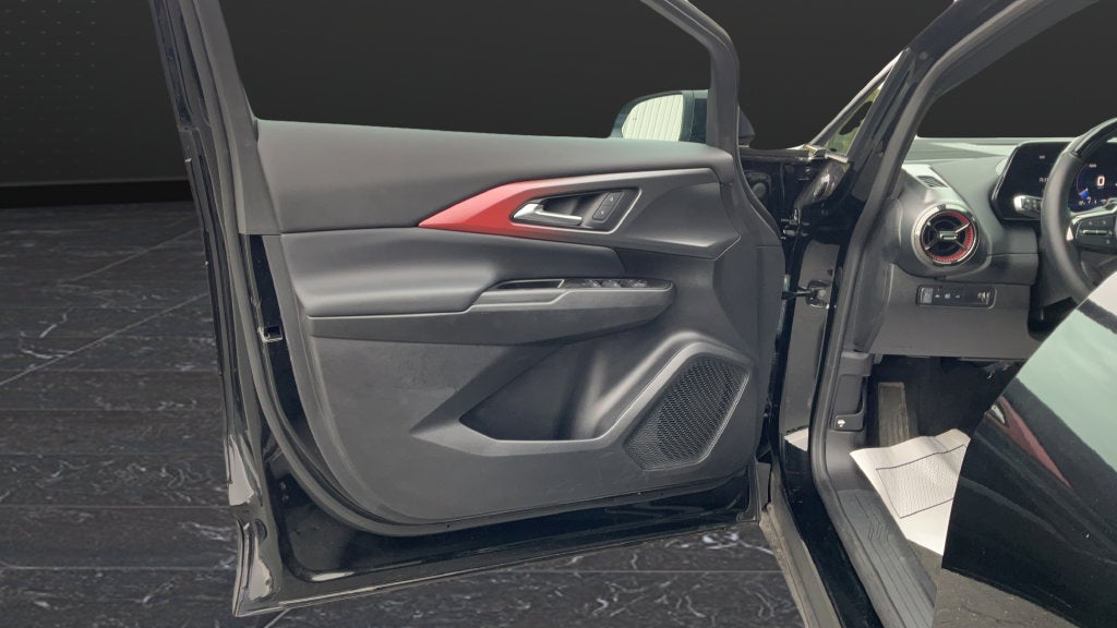 2024 Chevrolet Equinox EV Launch Edition - Photo 28