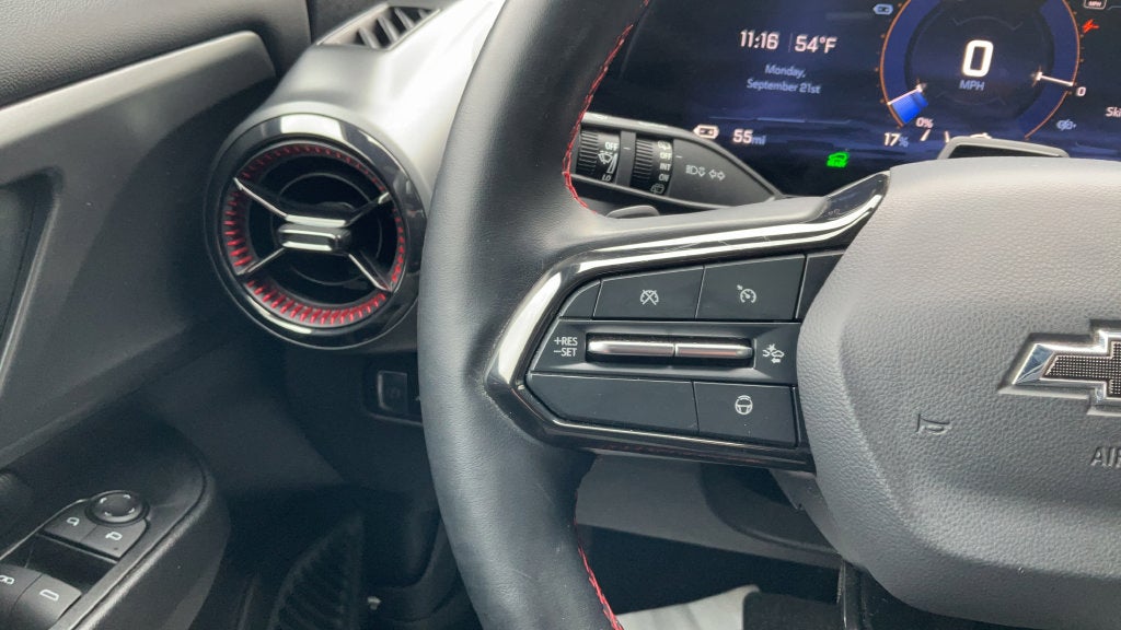 2024 Chevrolet Equinox EV Launch Edition - Photo 32
