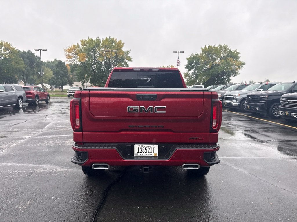 2025 GMC Sierra 1500 AT4