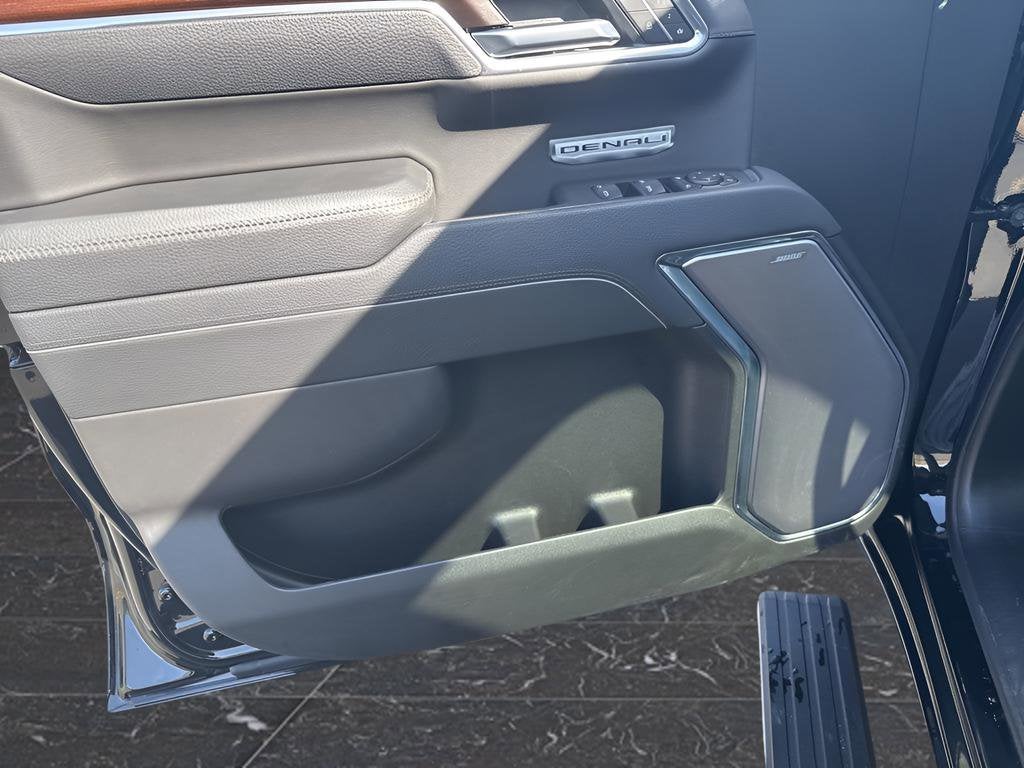 2026 GMC Sierra 1500 Denali - Photo 9