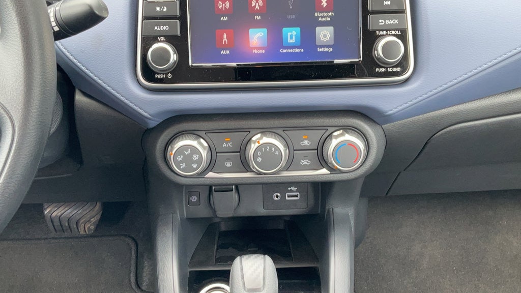 2024 Nissan Versa 1.6 SV