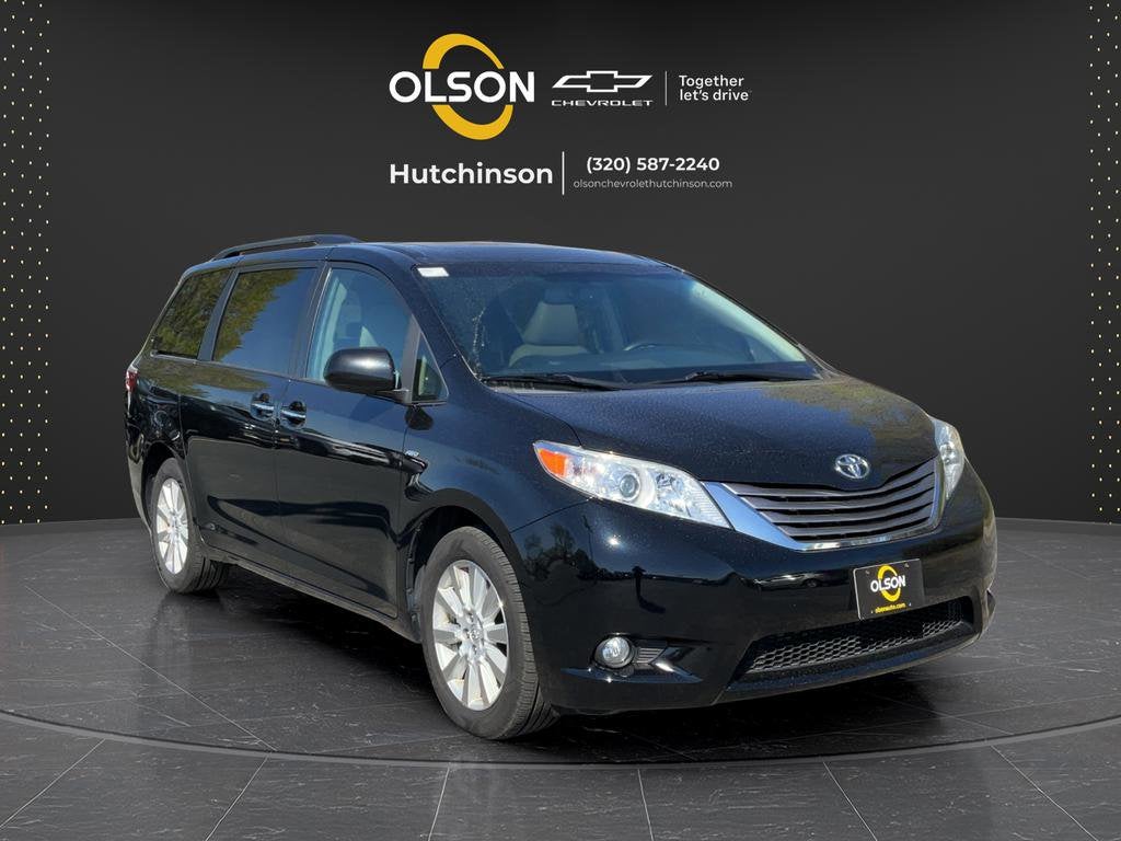 2017 Toyota Sienna XLE 7 Passenger