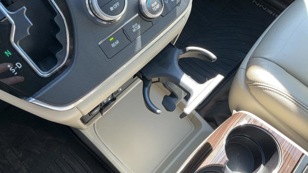 2017 Toyota Sienna XLE 7 Passenger