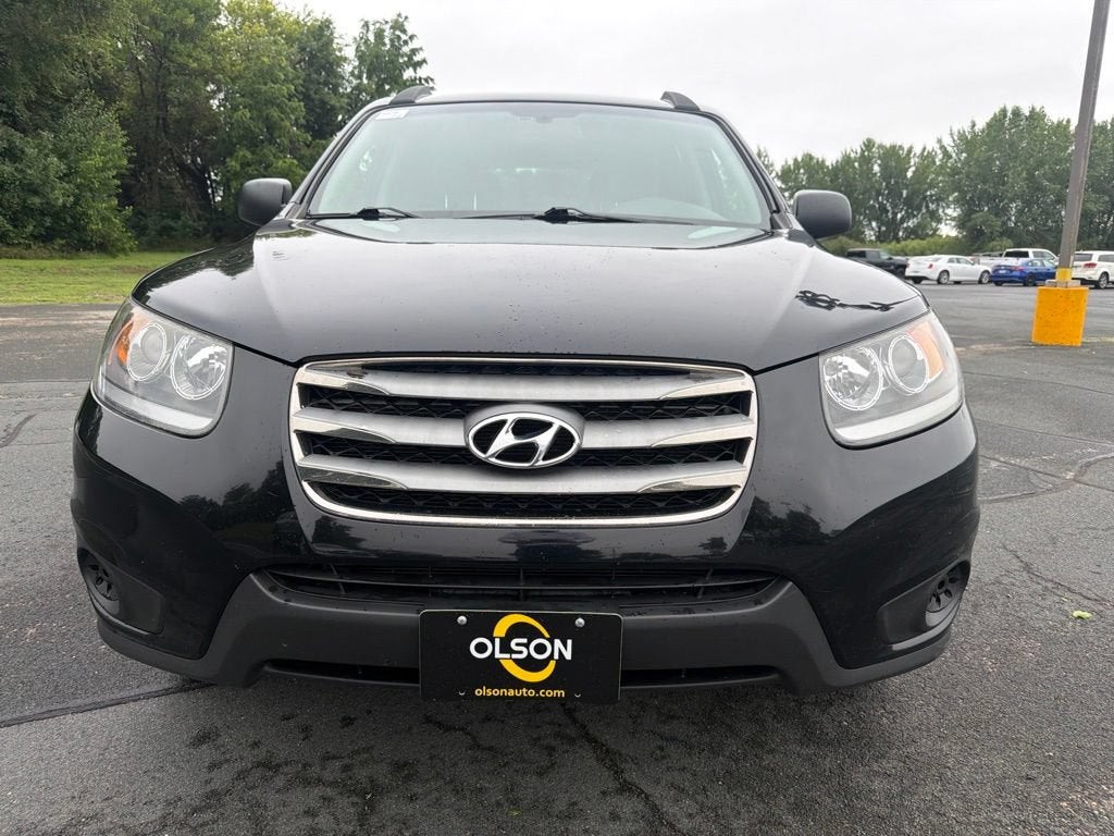Used 2012 Hyundai Santa Fe GLS with VIN 5XYZGDAB5CG128579 for sale in Hutchinson, Minnesota