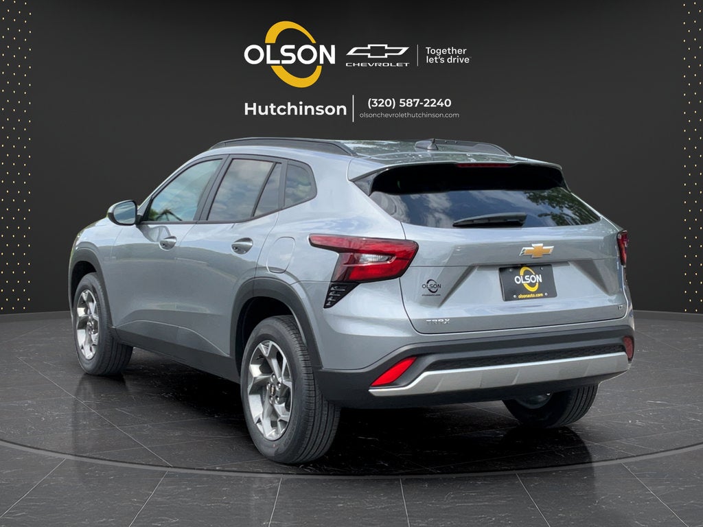 2026 Chevrolet Trax LT - Photo 6